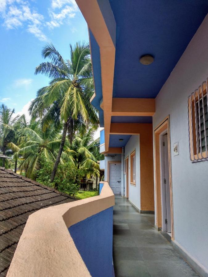 Libton Manor Hotel Candolim Exterior foto